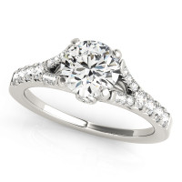 ENGAGEMENT RINGS SINGLE ROW PRONG SET